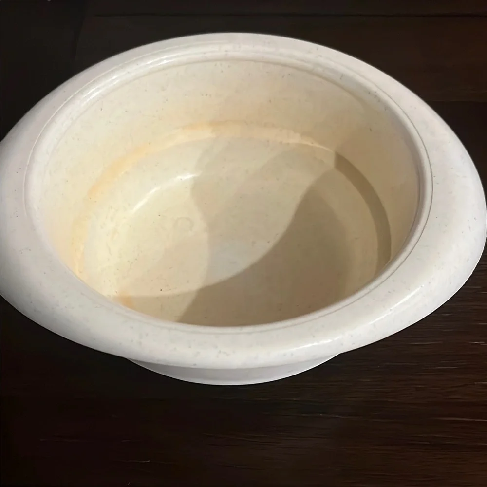 Non-Slip Plastic Dog Bowl